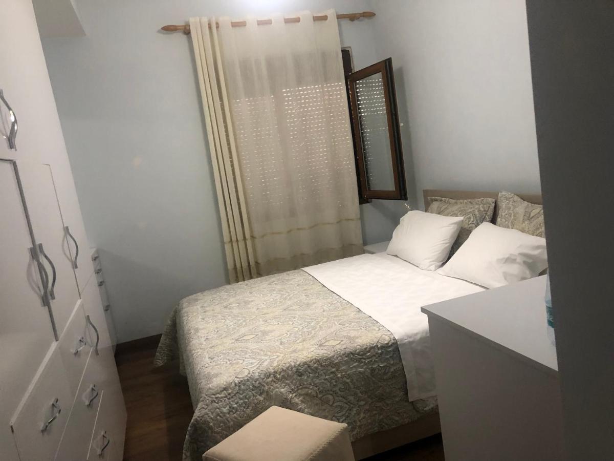 Kris'S Apartment Lezhë المظهر الخارجي الصورة